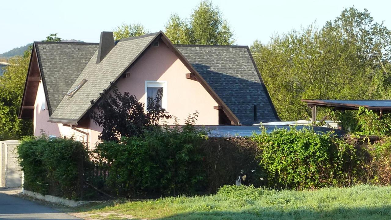 Pension Pia Cvikov Luaran gambar